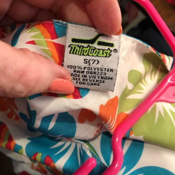 Tropical hibiscus Hawaiian flower dress size Childs 7 vacation, beach summer - Picture 4 of 4